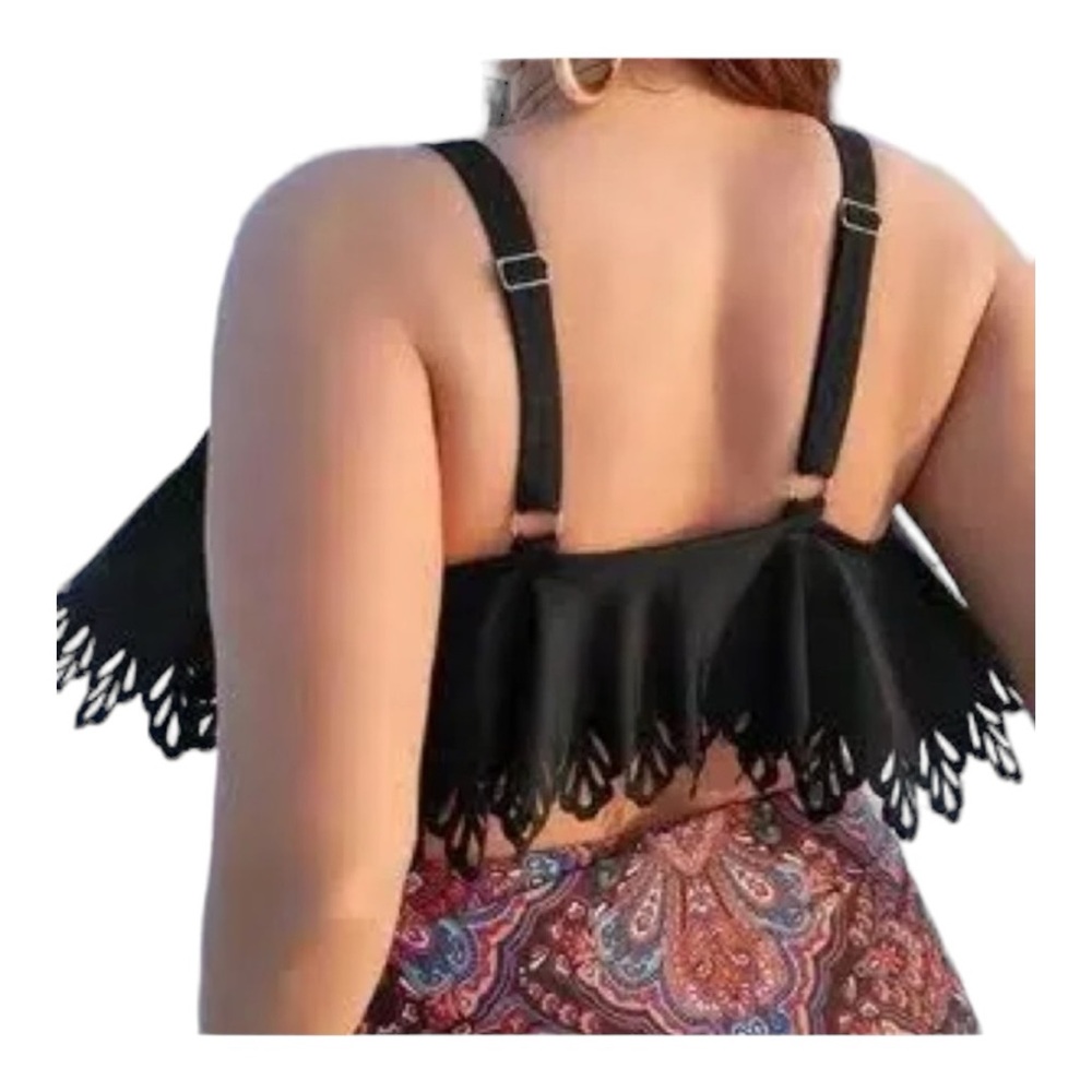 Black Lace Trim Swim Top - Picture 2 of 11